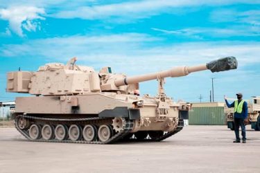 米軍は次世代大砲システムM109A7パラディンを第1騎兵師団に配備