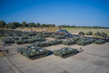 ウクライナ軍は改良されたT-64とT-72戦車を受け取りました