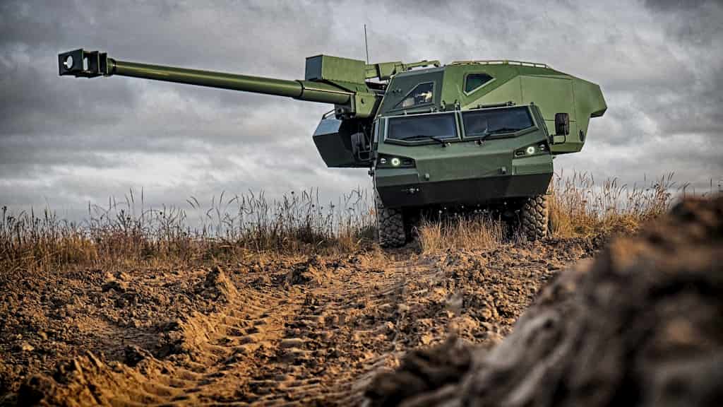 チェコのエクスカリバーが新しい155mm自走榴弾砲DITAを発表│ワールド