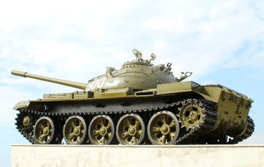 ウクライナ軍の新たな戦車旅団がついに登場 配備される戦車は