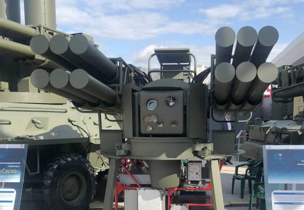 ロシアがBMD-4M戦闘車に対空ミサイルを搭載した空中投下可能な