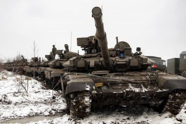 T-90戦車のエンジン7基を盗んだロシア軍大佐が逮捕される