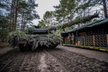 ドイツは1992年以来の新規生産によって、新たに18両のレオパルト2A8戦車を取得します