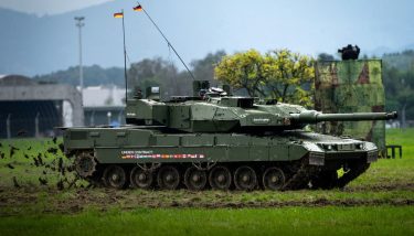 トロフィーAPSがレオパルト2A8とチャレンジャー3両戦車の標準装備に