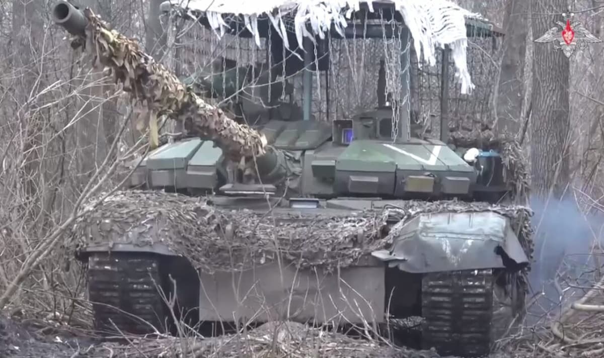 ロシア国防省、輸出用のT-90S戦車のウクライナでの使用を正式に認める