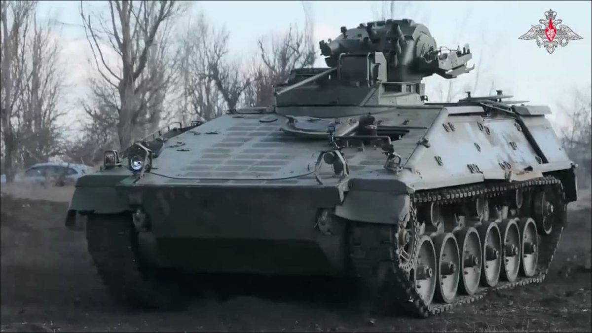 ロシア国防省、鹵獲したドイツ製のマルダー歩兵戦闘車を公開する