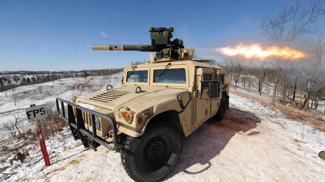 【希少レア】米軍　ミサイル　U.S ARMY　壁掛け TOW-HMMWV-1280x720.jpg