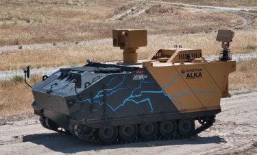レーザー兵器を搭載した世界初の対ドローン戦車ALKA-KAPLAN