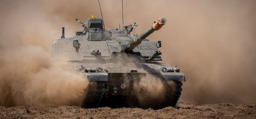 英陸軍次期主力戦車チャレンジャー3、量産スケジュールが決まらない理由とは