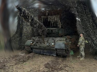 ドローン52回攻撃でも撃破できず―旧式「レオパルト1A5」が生き残った理由